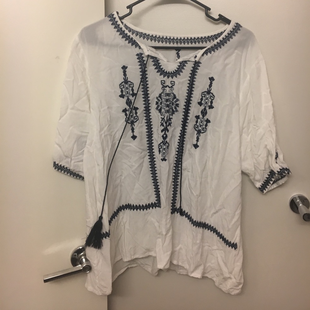 Spanish style t shirt super comfy